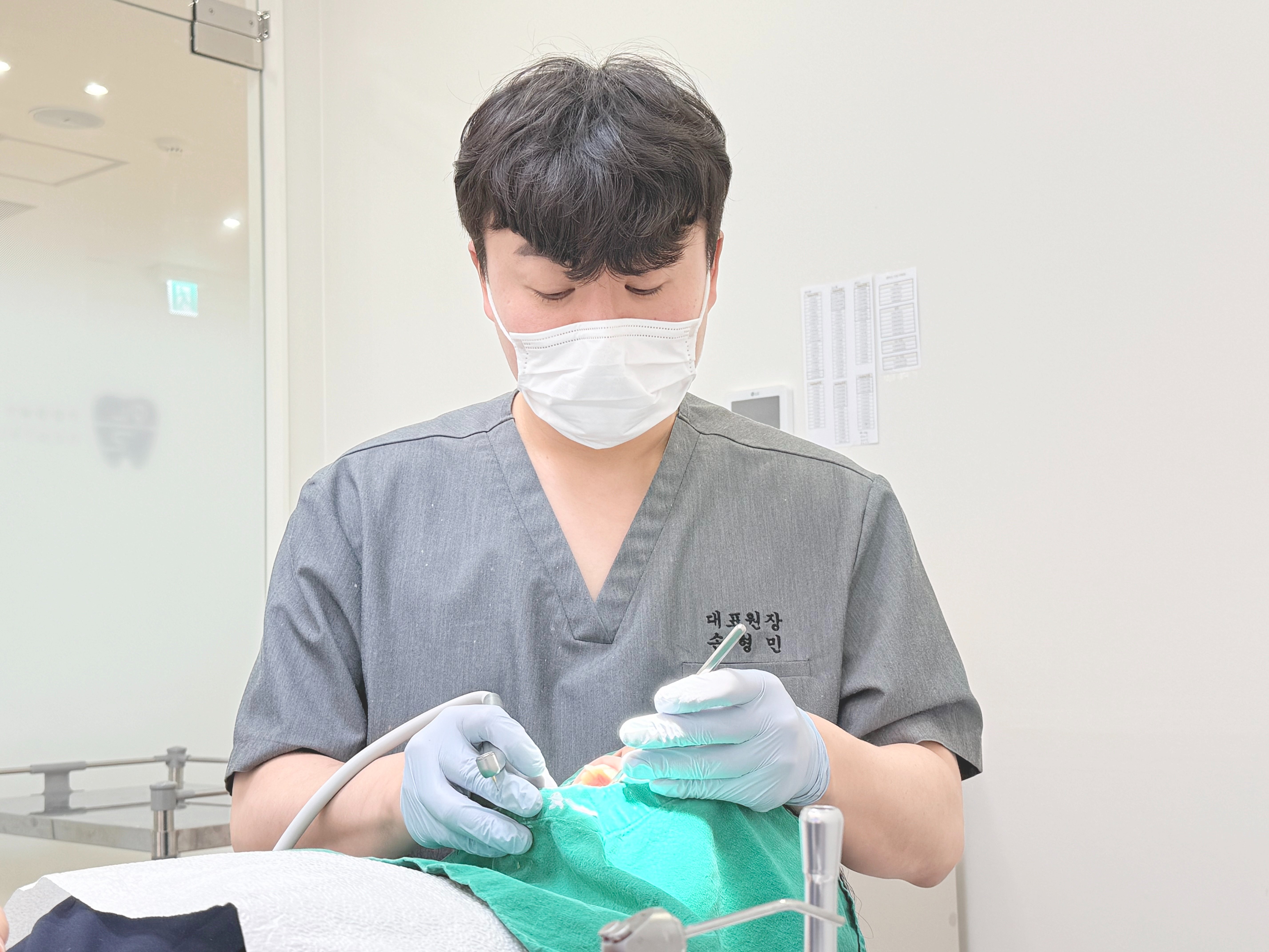 대구 임플란트 후 관리 잘하는 치과
